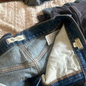 Madewell, size 28 perfect vintage jeans